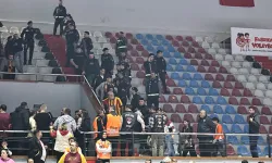 Göztepe Beşiktaş Voleybol Karşılaşması Olaylarla Başladı