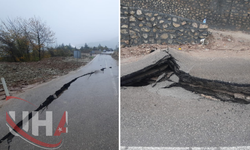 Cide-Bartın Kara Yolu Heyelan Nedeniyle Trafiğe Kapalı