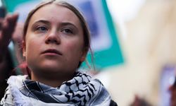 İngiltere’de Thunberg Gözaltına Alındıktan Sonra Serbest