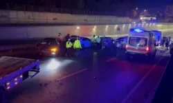 Üsküdar’da Yedi Aracın Karıştığı Zincirleme Kaza Görüntülendi