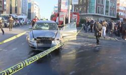 İstanbul' da Oomobil Kazasında Hayatını Kaybedenlerin Sayısı 3'e Yükseldi