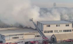 İstanbul Tuzla’da Fabrika Yangını Kontrol Altına Alındı
