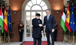 İspanya Başbakanı Sanchez ve Abbas Madrid’de Görüştü