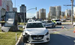 İzmir’de Otomobilin Çarptığı Yaya Hayatını Kaybetti