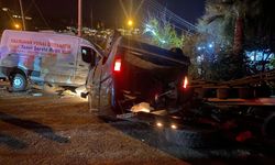 Kamyonet, Park Halindeki Araca Çarpıp Takla Attı: Ölümlü Kaza