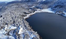 Abant’ta Karla Kaplı Eşsiz Doğa Manzarası