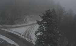 Kartepe’de Kar Ve Sis Seyir Trafiğini Yavaşlattı