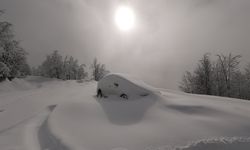 Deniz Manzaralı Yaylada Kartpostallık Kar Güzelliği