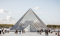 Louvre Müzesi Grev Nedeniyle Kapandı