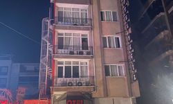 Manisa’da Otel Yangını Maddi Hasara Neden Oldu