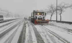 Malatya’da Karla Mücadele Çalışmaları Aralıksız Sürdürülüyor