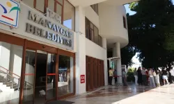 Manavgat’ta Yolsuzluk ve Rüşvet Davasında 3 Kişi Tahliye Edildi