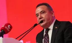 Muhittin Böcek acilen hastaneye kaldırıldı: 'Endişeyle açıklama bekliyoruz'