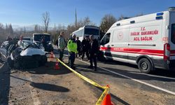 Nevşehir’de Midibüs ile Otomobilin Çarpışması Sonucu 11 Kişi Yaralandı