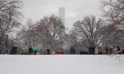 New York’ta Kar Yağışı Etkili Oldu