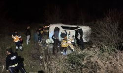 Şarampole Devrilen Otomobilde 1 Kişi Yaralandı