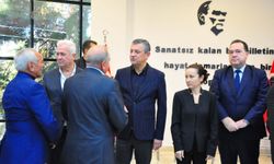 Özgür Özel, Gülşah Durbay’ın Ailesiyle Taziyeleri Kabul Ediyor