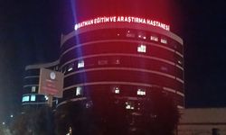 Silahlı kavga sırasında iki ateş arasında kalan kişi hayatını kaybetti