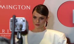 Sinem Ünsal 'Yılın Kadını' seçildi: Kırmızılı halıda büyüledi