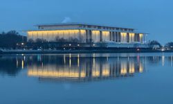 Washington Kennedy Center’in Yeni Adı: Trump-Kennedy Center