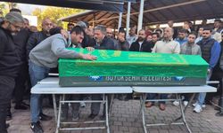 Otomobil Yoldan Çıktı, Takla Attı: 2 Can Kaybı , 2 Yaralı