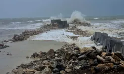 Zonguldak’ta fırtına etkili oldu
