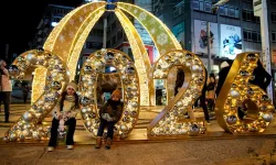 Türkiye 2026'ya 'merhaba' dedi... Yeni yıl havai fişeklerle karşılandı