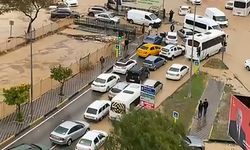 Adana’da Sağanak Nedeniyle Trafikte Yoğunluk Oluştu