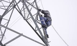 Bakan Bayraktar: Kesintisiz Enerji İçin Ekipler Sahada