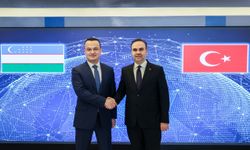 Kacır, Özbekistanlı Mevkidaşı Kudratov İle Bir Araya Geldi