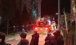 Bursa’da Ev Yangınında 1’i Çocuk 3 Kişi Dumandan Etkilendi