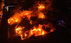 Bursa’da Kimyasal Madde Bulunan Kaplama Fabrikasında Yangın