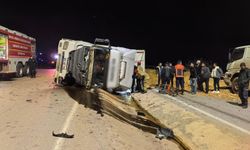 Bursa'da Devrilen Talaş Yüklü TIR Can Aldı: 1 Ölü