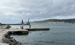 Fırtına Nedeniyle Çanakkale Boğazı Çift Yönlü Trafiğe Kapatıldı