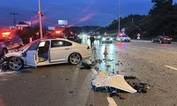 Çanakkale’de İki Araç Çarpıştı, Biri Ağır Beş Kişi Yaralandı