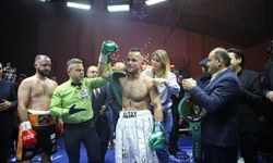 “Demir Yumruk” Şükrü Altay Muğla’da Altın Kemerin Sahibi Oldu