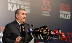 Destici: Sadece Parti Değil, Aynı Zamanda Milletiz