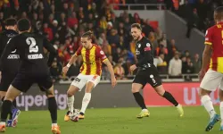 Göztepe, Sahasında Çaykur Rizespor’u 3-1 Yenerek 3 Puan Aldı