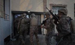 Polis Iğdır’da Torbacılara Baskın Düzenledi, 11 Gözaltı