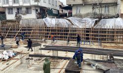 Toprak Kayması Nedeniyle 3 Bina Boşaltıldı, 25 Kişi Tahliye Edildi