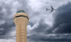 İran Hava Sahası Uçuşlara Tekrar Açıldı