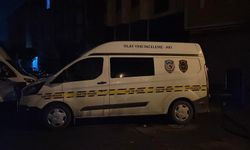 Kağıthane'de Trajik Olay: Kirasını Ödeyemeyen Kişi Otomobilde Ölü Bulundu