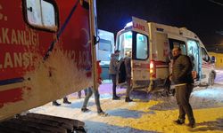Kapalı Yol Ekiplerce Açıldı, Hasta Hastaneye Sevk Edildi