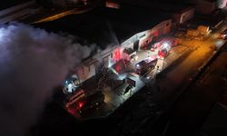 Kayseri’de Mobilya Fabrikasında Korkutan Yangın