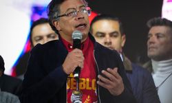 Kolombiya Lideri Petro'dan Maduro Mesajı