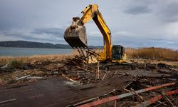 Sapanca Gölü’nde Tüm Kaçak Yapılar Yıkıldı