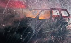 Hareket Halindeki Cip Alev Aldı, Kullanılamaz Hale Geldi