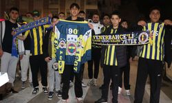 Sarı-Lacivertli Taraftarlar Antalya’da Sokağa Döküldü