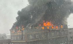 İstanbul Tuzla’da Çakmak Fabrikasında Yangın Çıktı