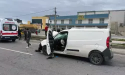 Antalya’da Midibüs Kazası Kamerada: 7 Yaralı